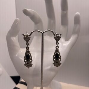 Sterling Silver Black Onyx Small Drop Dangling Earrings. Simple & BEAUTIFUL 💕
